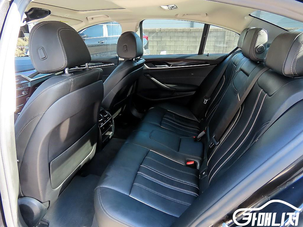 [BMW]5시리즈 (G30) 520d 럭셔리 스페셜 에디션 #2026년특가--5