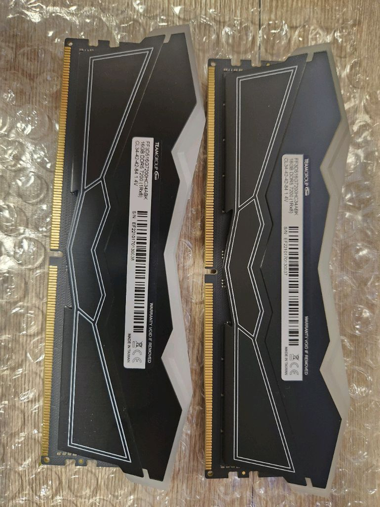 팀그룹,삼성ddr5램 32기가,삼성 하이닉스 ssd 2테라,1테라--1