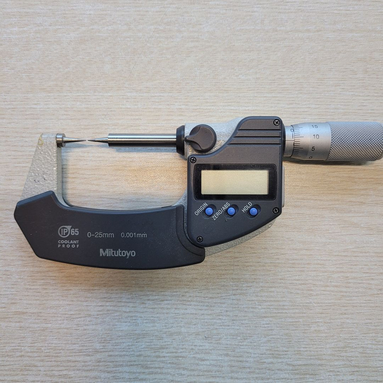 디지털 포인트 마이크로미터0-25/0.001 mitutoyo(미쓰도요)--3