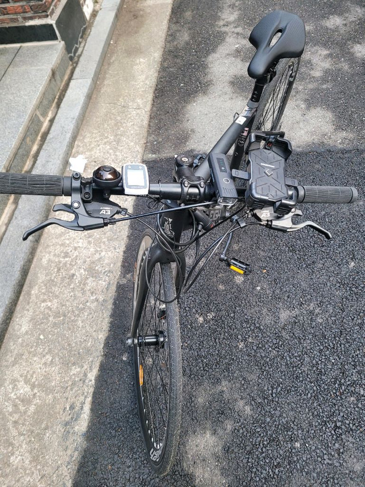 영국 라레이 24단 하이브리드 자전거--3