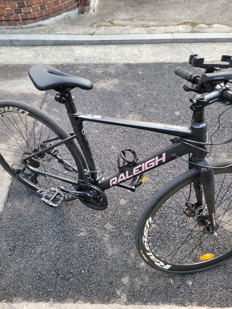 영국 라레이 24단 하이브리드 자전거--5