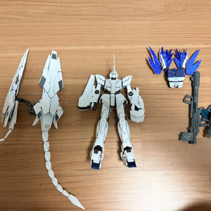 mg 유니콘 건담 퍼펙티빌리티 가조립