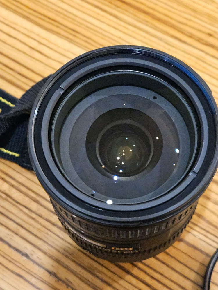 니콘 d90. 18-200 vr ii . 30.4삼식이 sb600--1