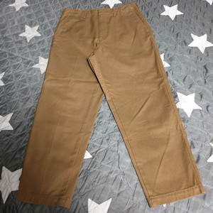 유니클로 U 와이드 테이퍼드 앵글 치노팬츠 다크브라운 (31)