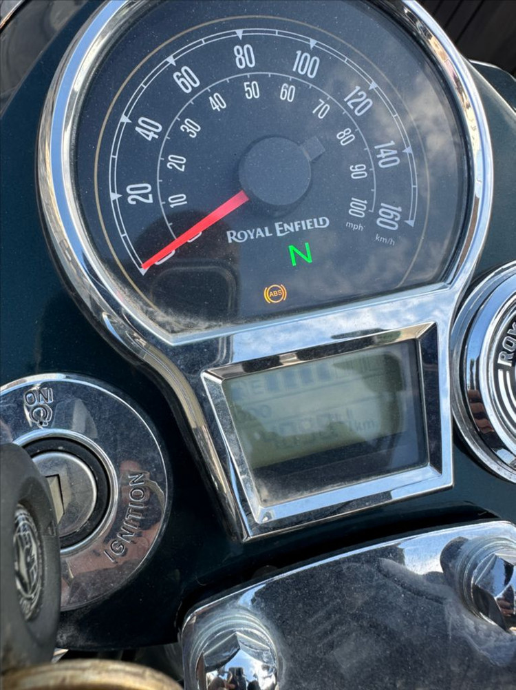 로얄앤필드 클래식350 22년식 4,@@@ (230만)--4