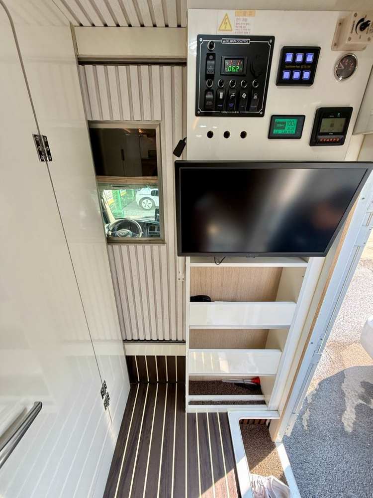 포터 시티밴 , 워크스루밴 캠핑카--8