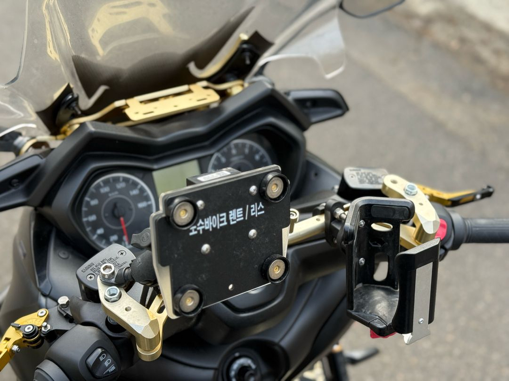 [야마하] xmax300 23년식 8만키로대 저렴하게 판매합니다--7