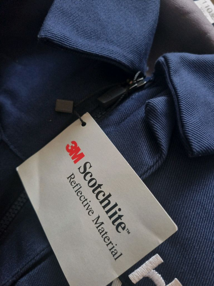 작업복 상의 100(1개) 110사이즈(3개) / 작업복 하의 35 (새상품)--3