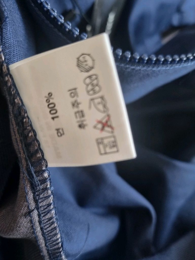 작업복 상의 100(1개) 110사이즈(3개) / 작업복 하의 35 (새상품)--2