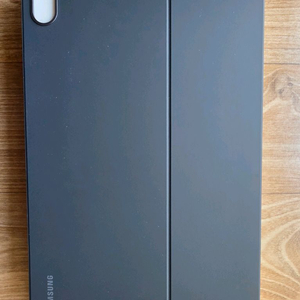 갤럭시 탭 S11 슬림 키보드 북커버 케이스 팝니다.