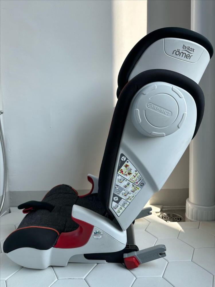 브라이텍스 롬머 주니어 카시트--7