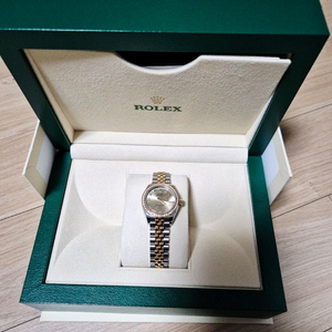 로렉스 레이디 데이저스트 옐로우골드 28