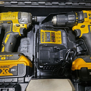 디월트 브러쉬리스 충전 드릴 콤보 (스크류, 임팩) 세트