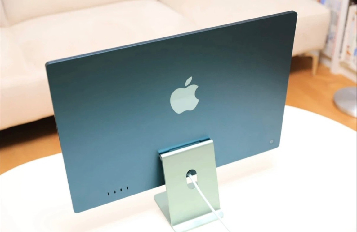 아이맥 24 민트 S급 박스 풀세트 판매합니다. (SSD 512GB / RAM 8GB) 이미지