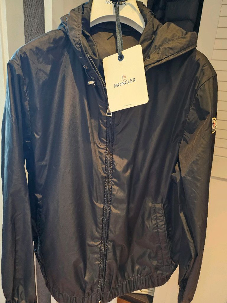 몽클레어 여성숏 바람막이--3