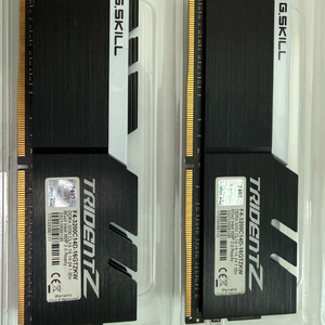 G.Skill Trident Z 램 16GB (8GBx2) 3200 CL14