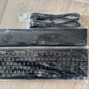 레이저 블랙위도우 v4 pro 팝니다