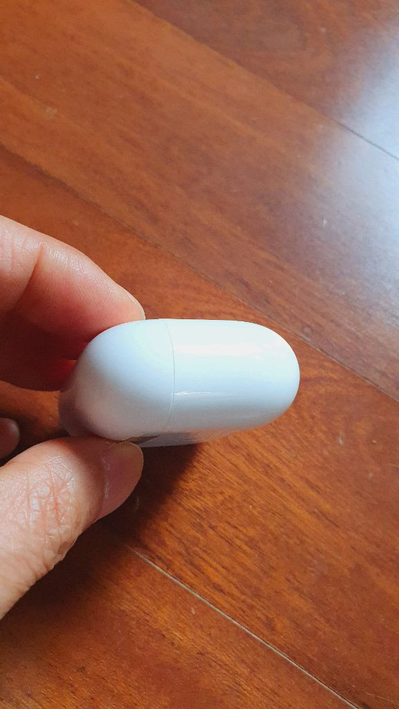 에어팟프로2세대 라이트닝 본체, A2700--4