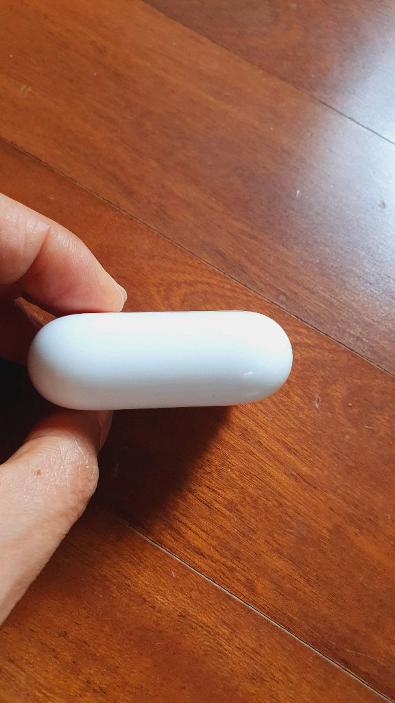 에어팟프로2세대 라이트닝 본체, A2700--6