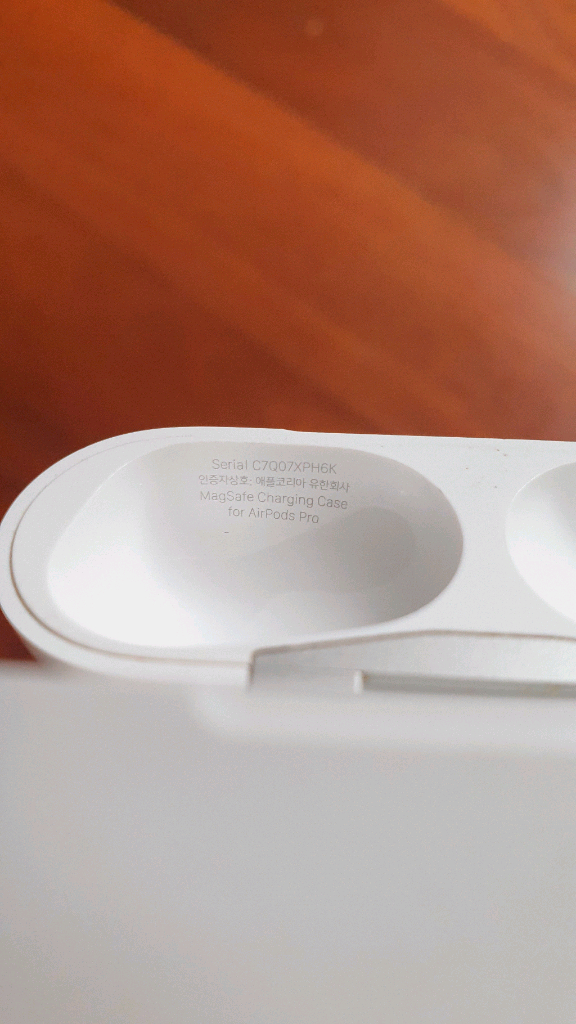 에어팟프로2세대 라이트닝 본체, A2700--8