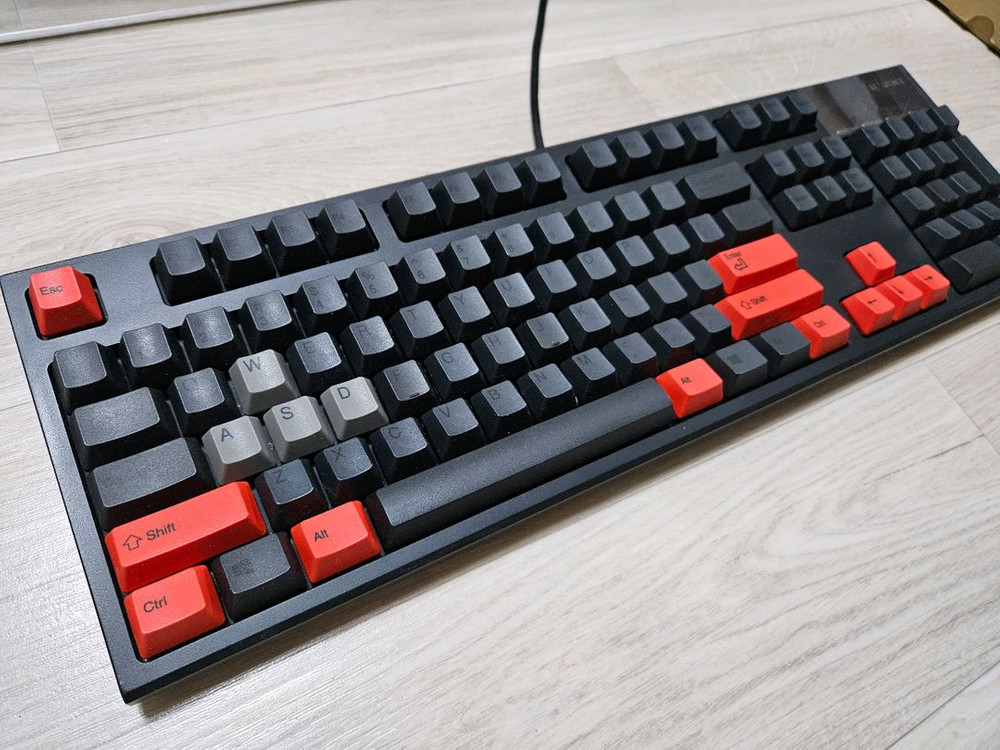 리얼포스 R2 저소음 55g 균등 토프레 무접점키보드 공방윤활--1