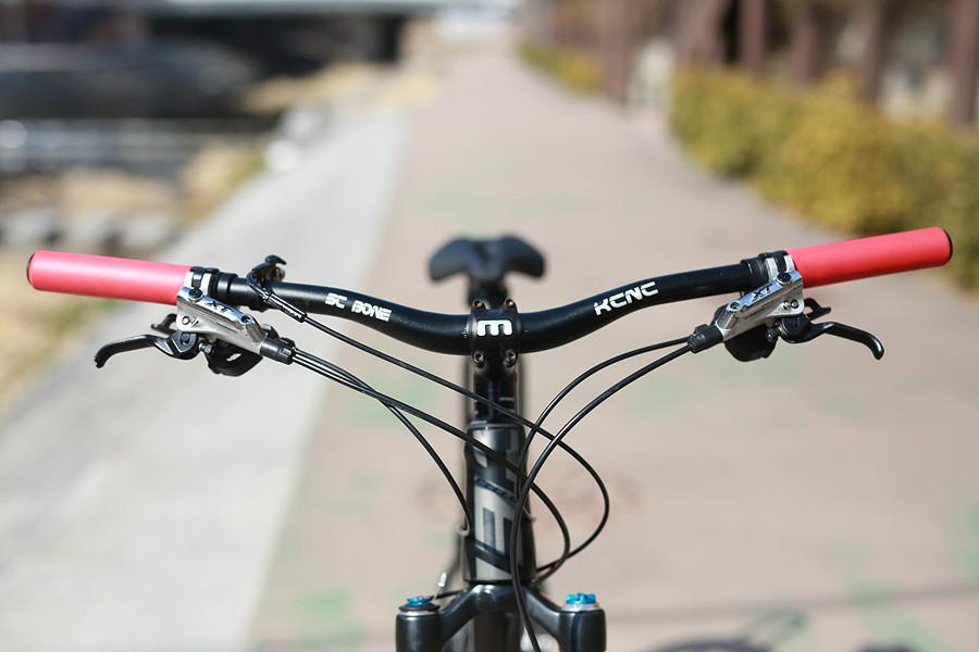 *상태 좋음*14년 첼로 XC80 17인치*풀XT30단* -26인치---8