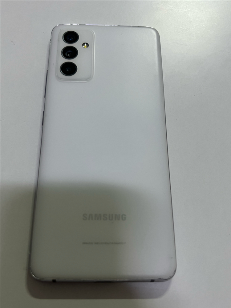 갤럭시 퀀텀2--1