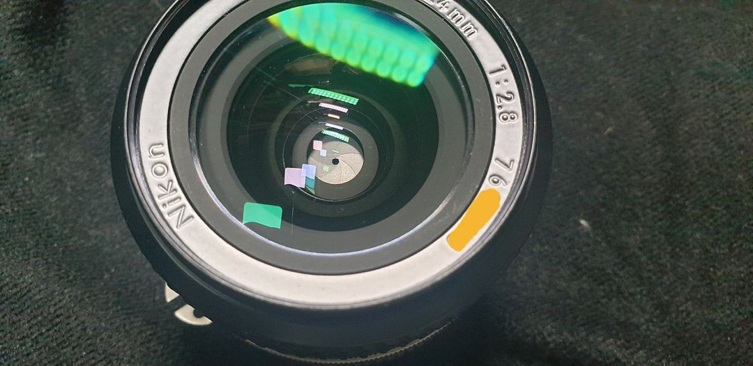 니콘 수동 mf 24mm 2.8 신형렌즈 팝니다..상태좋음 이미지