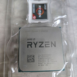 라이젠 5900x 판매합니다 핀 휨 없고 상태 좋습니다