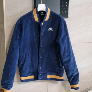 나이키 코듀로이 블루종 이미지