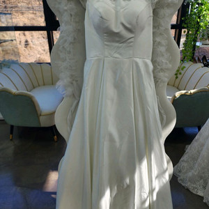 미카도 실크 웨딩드레스 (새상품 )