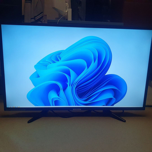 클라인즈 카레나 F40T4E TV 40인치 4K UHD LED TV 처분!