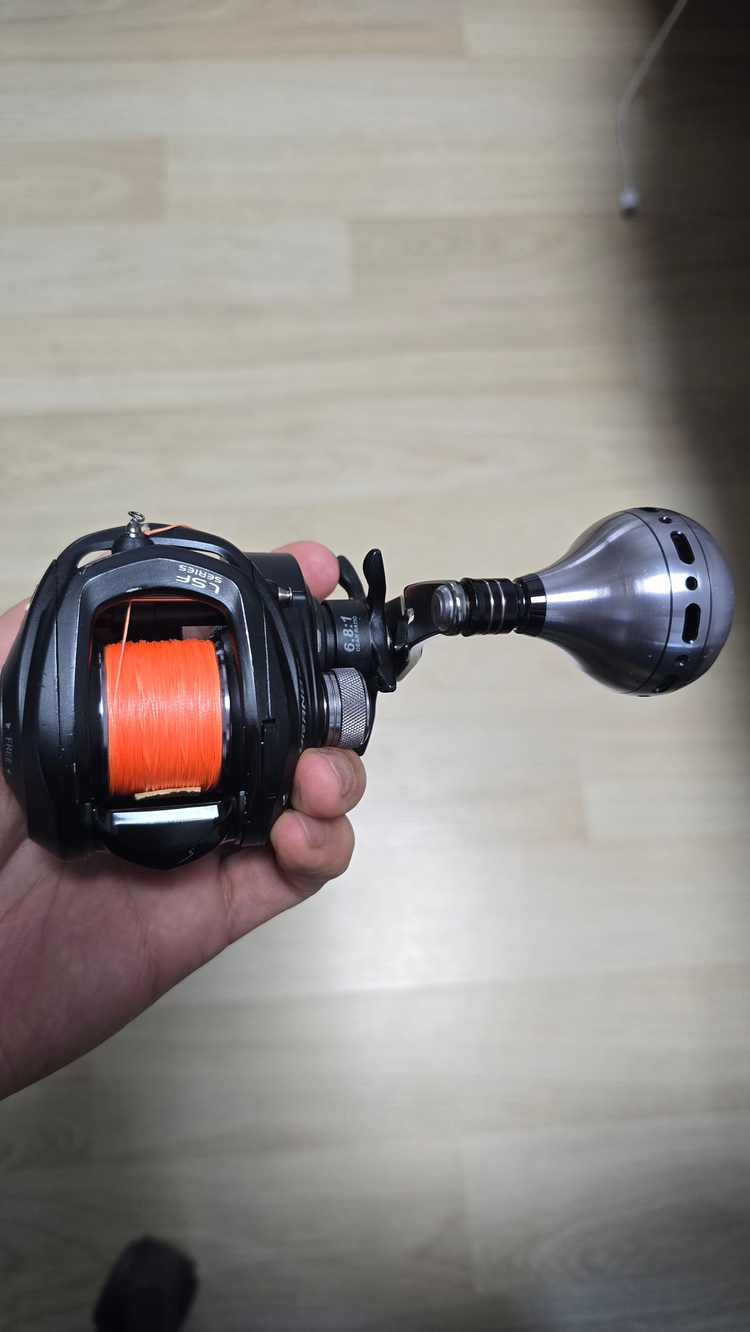 낚시릴 도요 우라노 G2 우핸6점 + 추가 딥스플--1