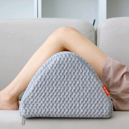 닥터폼 삼각 무릎 베개--2