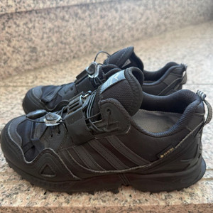 아디다스 ZX 9000 고어텍스 GY2666