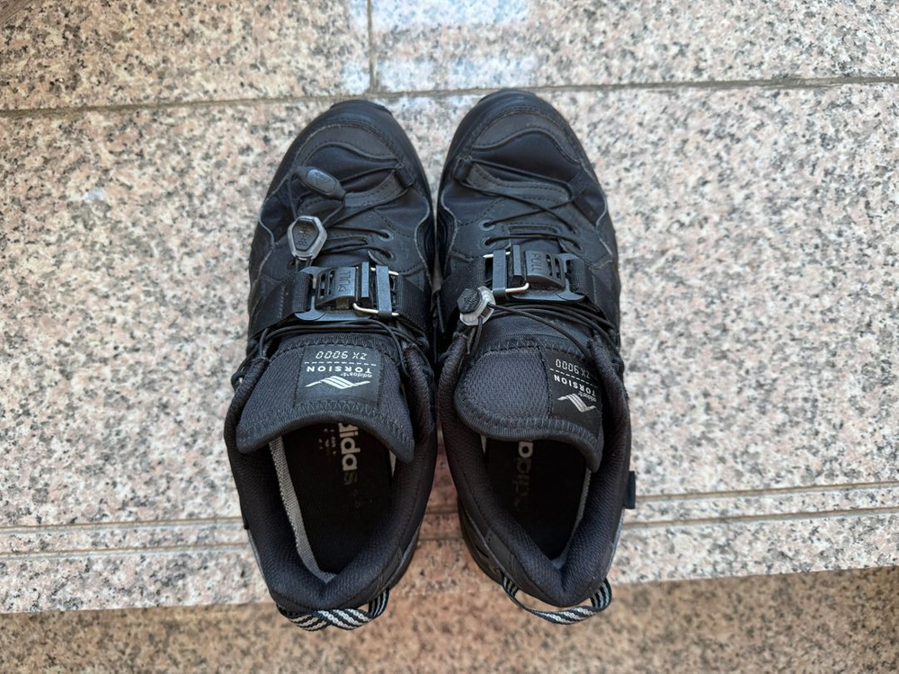 아디다스 ZX 9000 고어텍스 GY2666--1