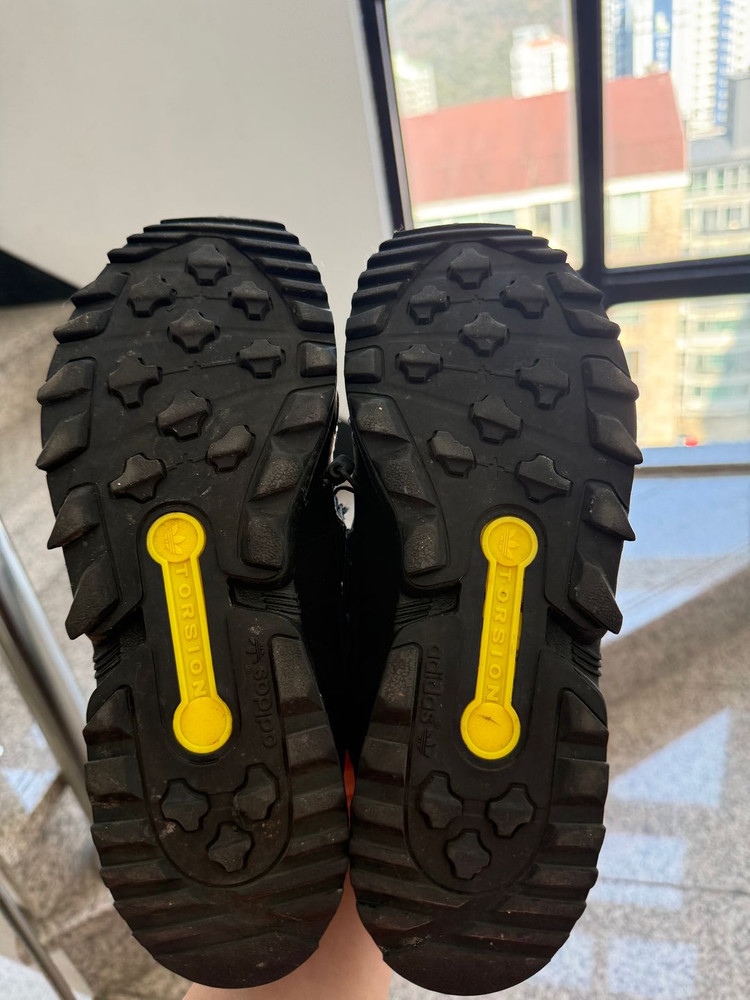 아디다스 ZX 9000 고어텍스 GY2666--3