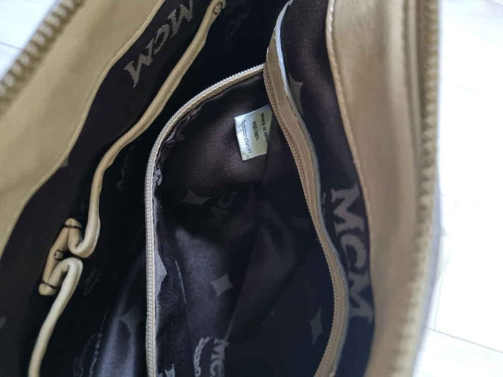 (2번)정품mcm베이지숄더백 택포49,000원--3