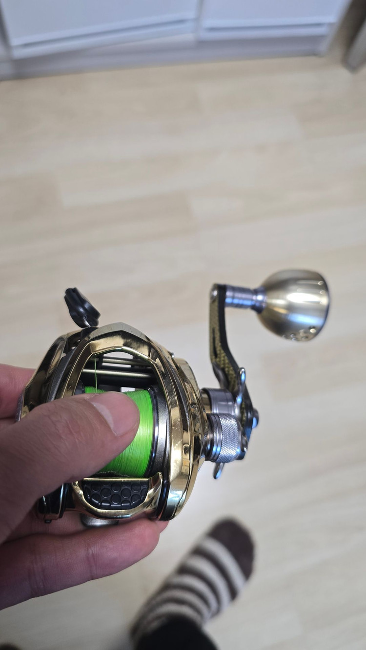 낚시릴 도요 코바3 골드 우핸 6점 + 추가 딥스플--1