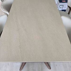 세라믹식탁및의자 이미지