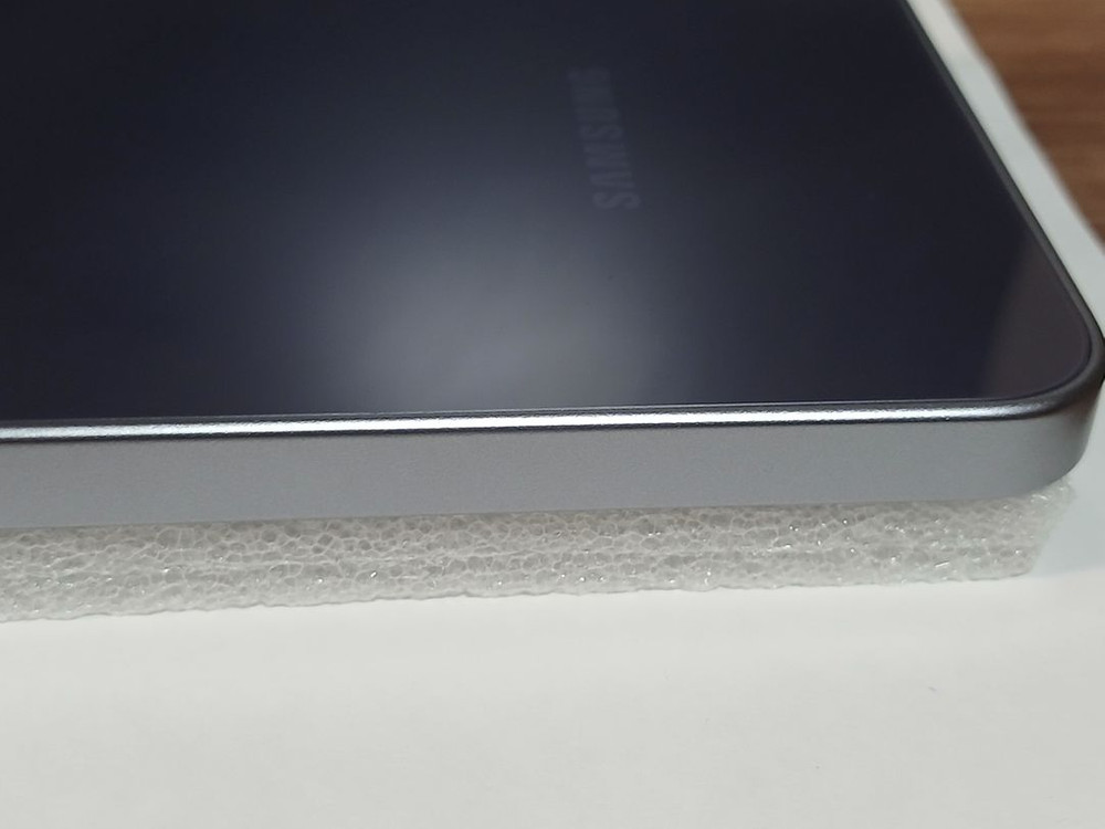 갤럭시 와이드 8 블랙 판매합니다.--5