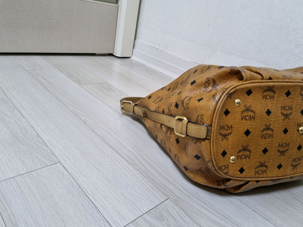 (6번)정품mcm호보백 택포49,000원--5