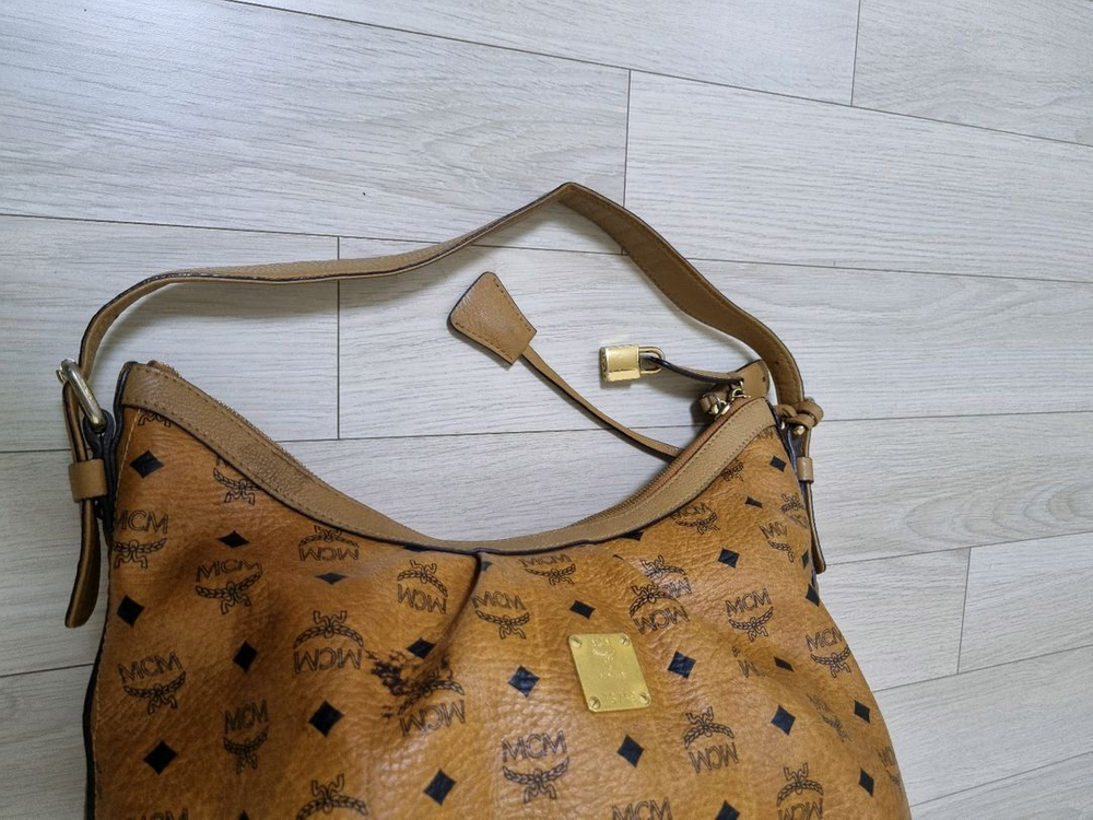 (6번)정품mcm호보백 택포49,000원--6