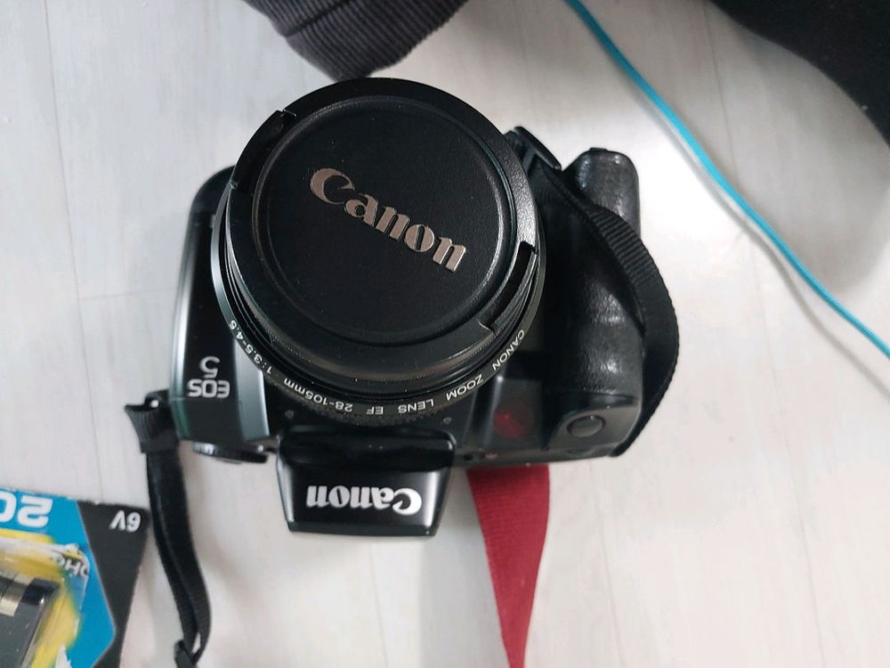 DSLR 카메라 + 28-105mm 렌즈 세트 이미지