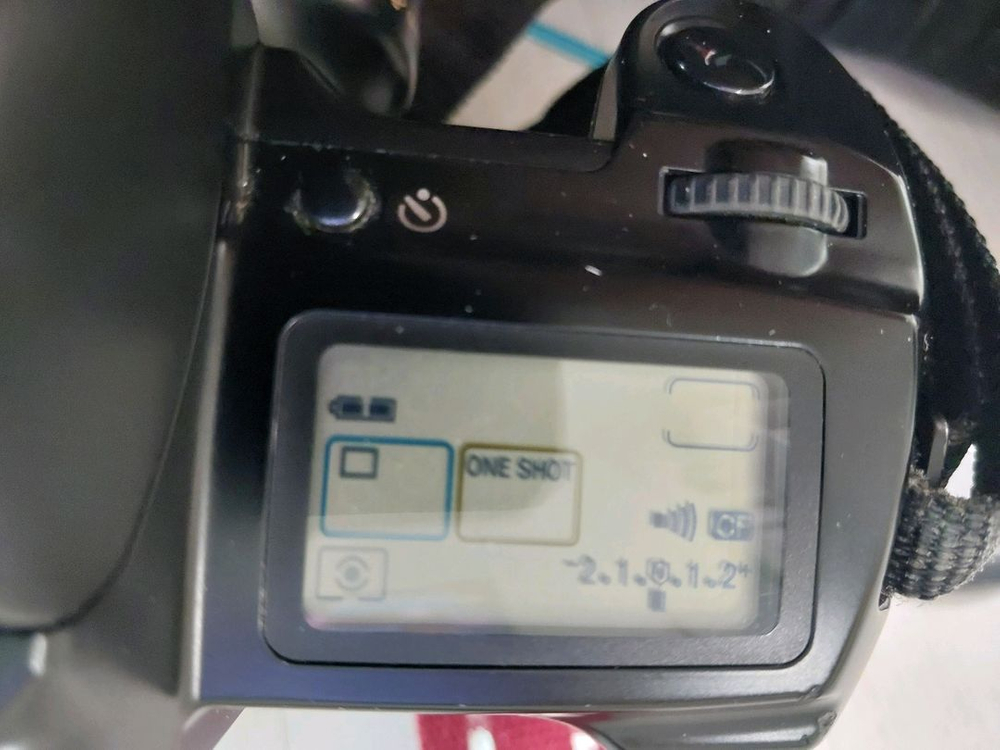 DSLR 카메라 + 28-105mm 렌즈 세트 이미지