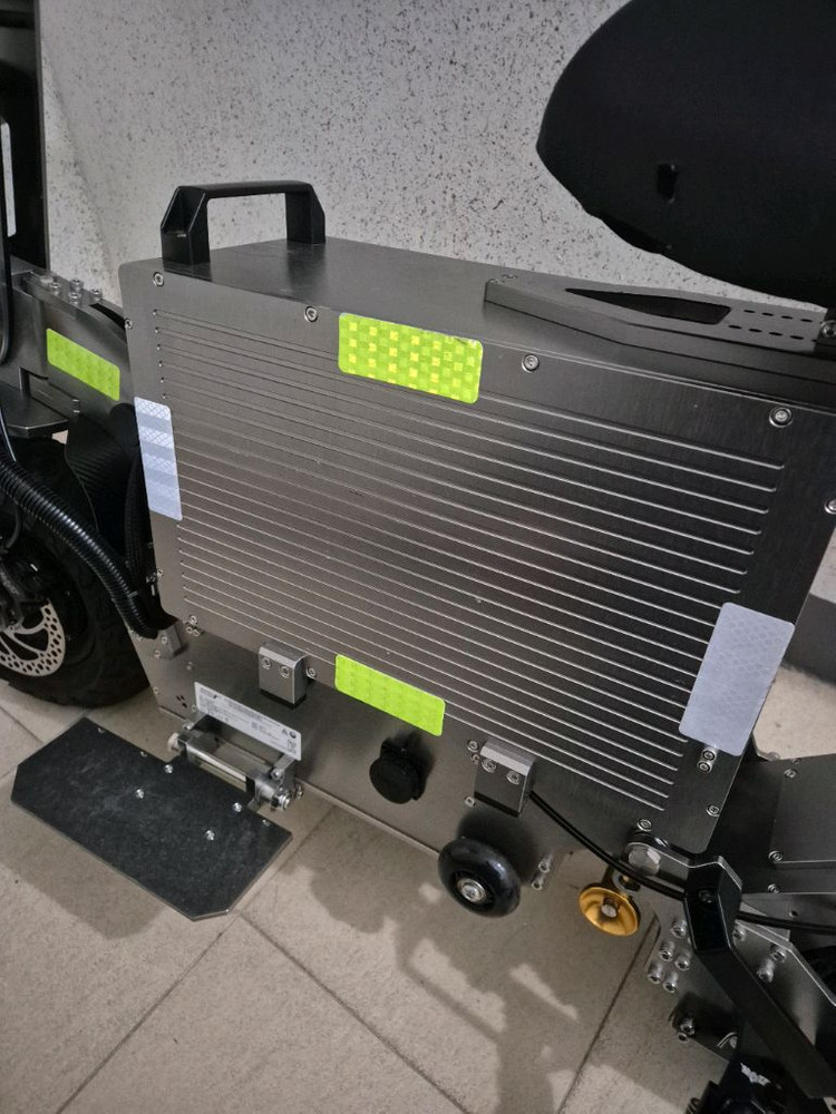 위페드 x슈퍼콤포 엑콤 60a 대리기사 대리운전 전동킥보드--4