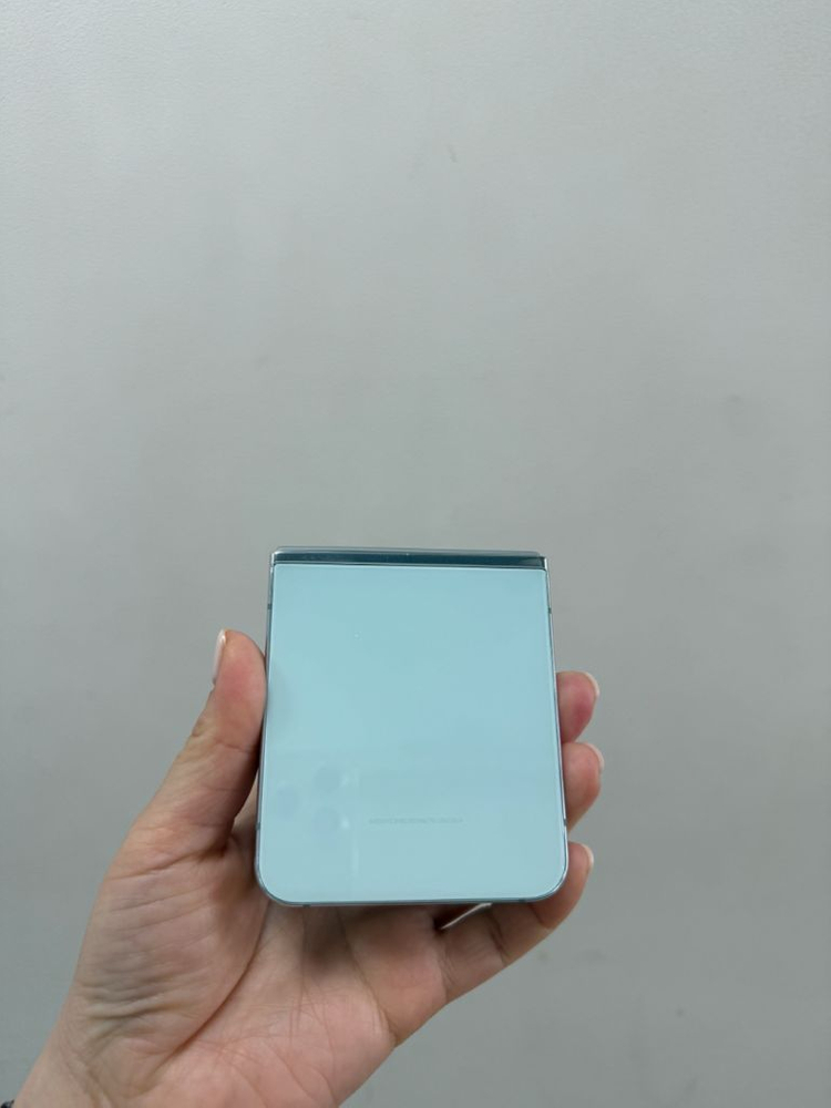 (부산중고폰) 갤럭시z플립5 민트 256기가 공기계 판매해요--1