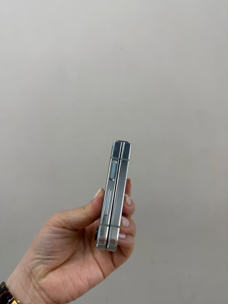 (부산중고폰) 갤럭시z플립5 민트 256기가 공기계 판매해요--4