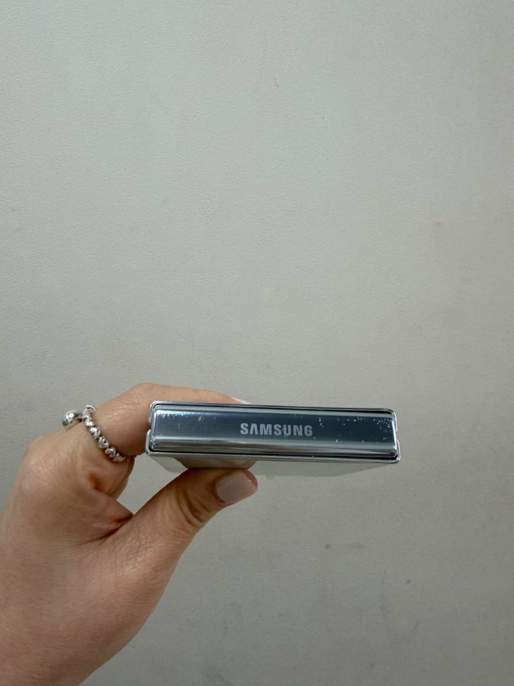 (부산중고폰) 갤럭시z플립5 민트 256기가 공기계 판매해요--5