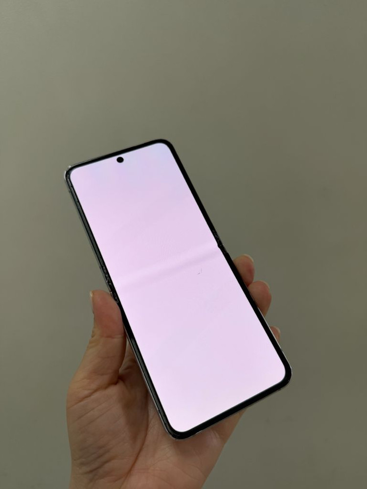 (부산중고폰) 갤럭시z플립5 민트 256기가 공기계 판매해요--8